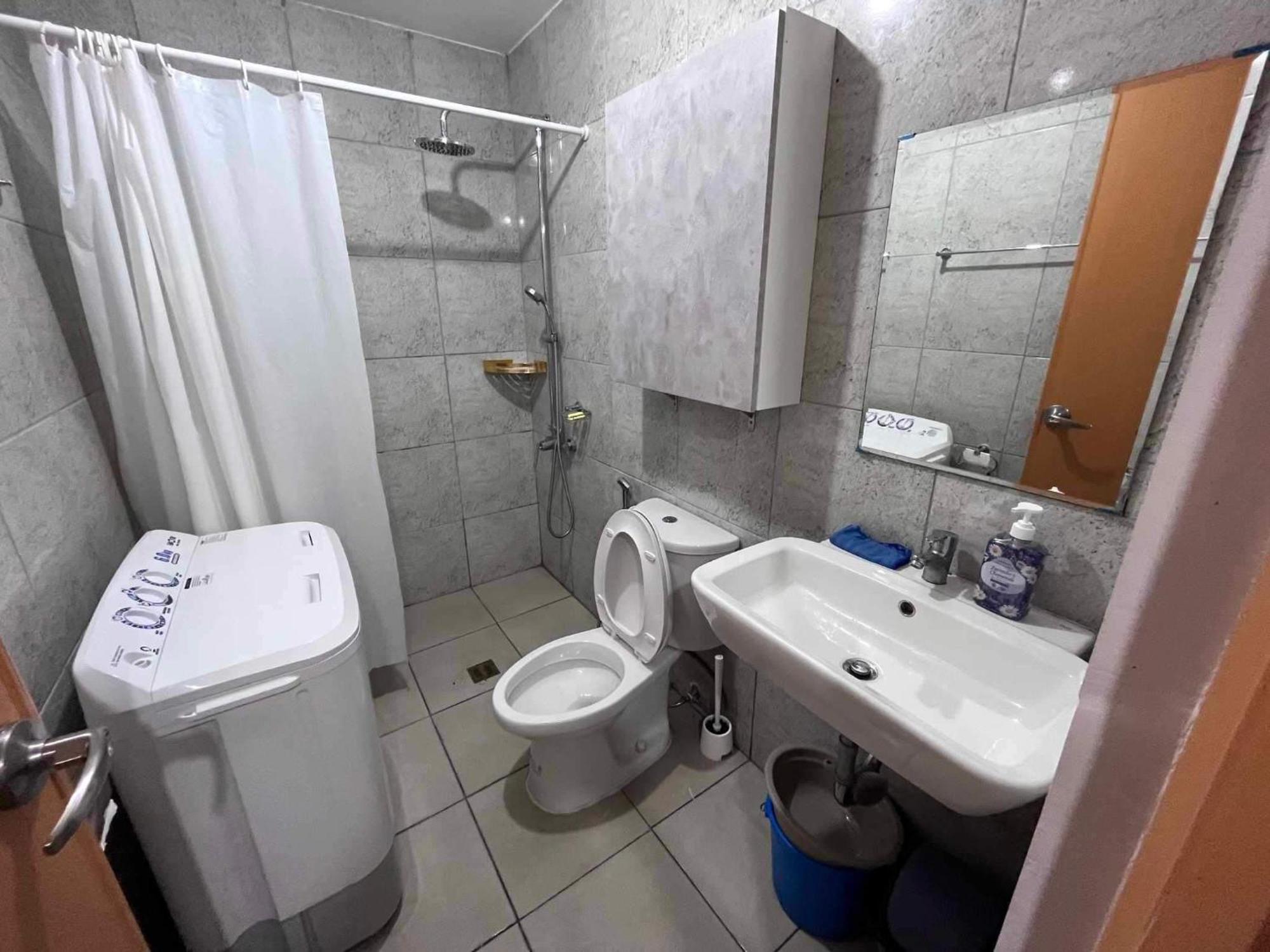 Ama Tower Residences, 8Th Flr, Near Dmw And Sm Megamall Mandaluyong Esterno foto
